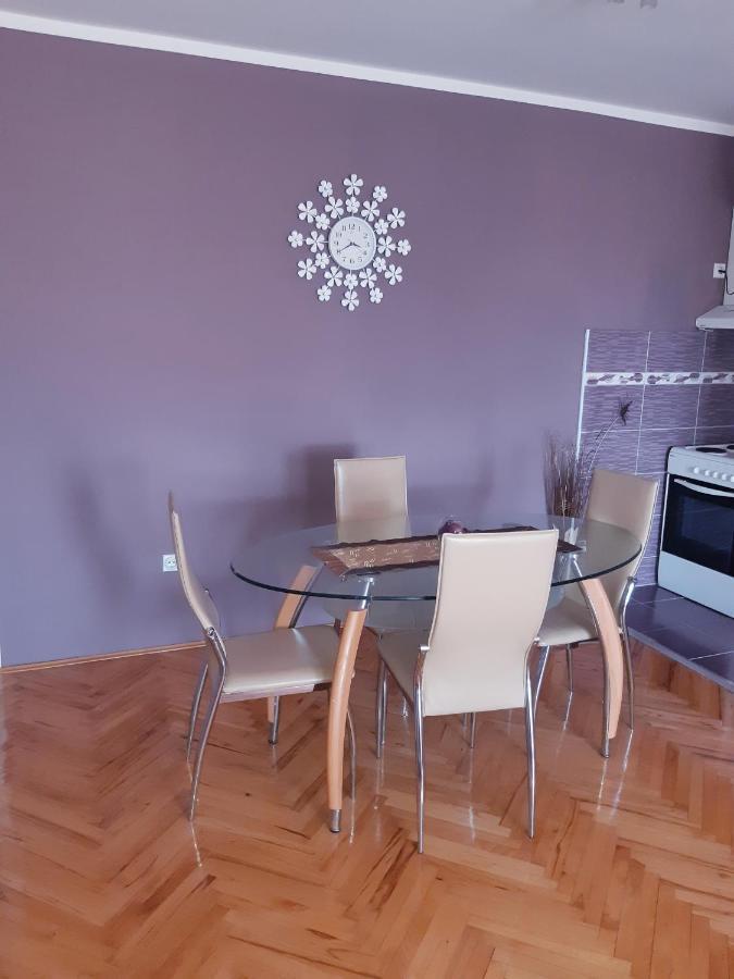 Lovely L Bn Centar -rent A Car Automatic Bijeljina