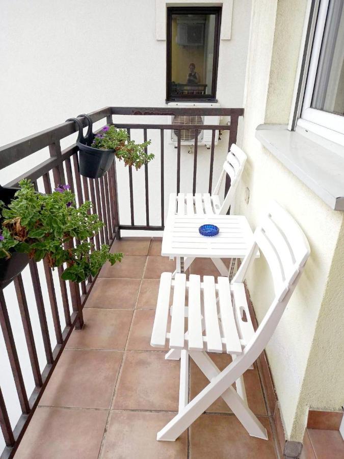 Lovely L Bn Centar -rent A Car Automatic Apartment